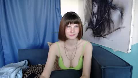 Elizabeth online show from 06-29-26, 01:34