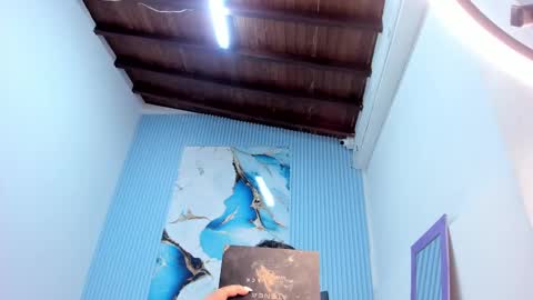 Madoka online show from 03-11-25, 01:05