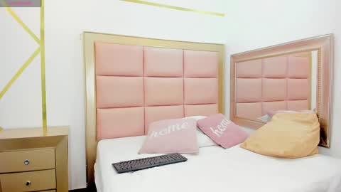 Mady online show from 01-18-25, 02:03