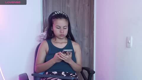 Snapshot of mady_gh chatting on 02-11-25, 05:26 mady online show from 02-11-25, 05:26