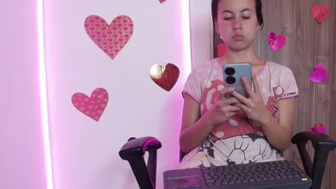 Snapshot of mady_gh chatting on 03-12-25, 06:51 mady online show from 03-12-25, 06:51