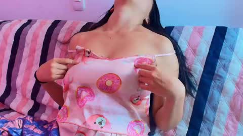 Snapshot of mady_gh chatting on 09-25-25, 03:54 mady online show from 09-25-25, 03:54