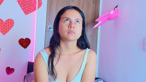 Snapshot of mady_gh chatting on 10-17-25, 04:37 mady online show from 10-17-25, 04:37