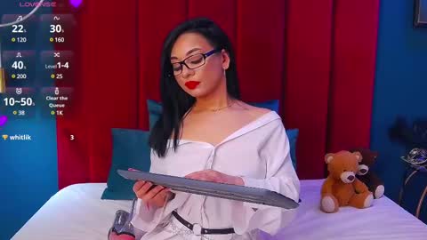 MadyLuxx online show from 03-08-25, 08:14