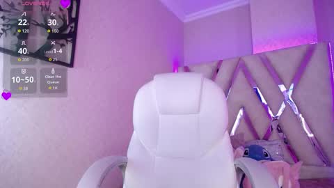 Madyson online show from 05-17-26, 12:23
