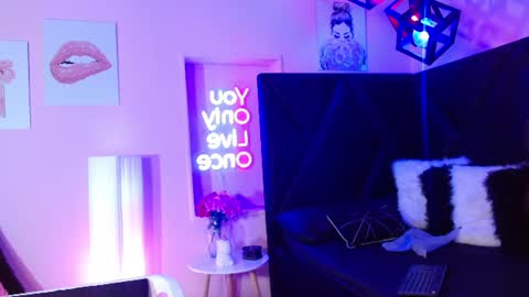 madyy_star online show from 06-20-26, 08:33