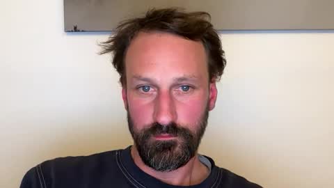 Snapshot of maenu_69 chatting on 11-05-25, 10:54 maenu_69 online show from 11-05-25, 10:54