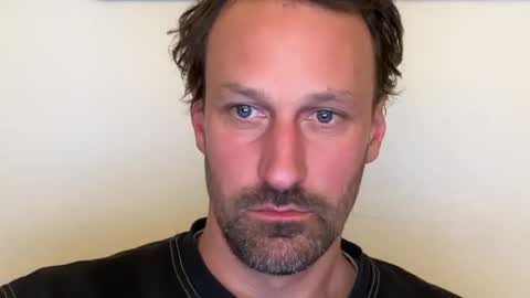 Snapshot of maenu_69 chatting on 11-27-25, 10:56 maenu_69 online show from 11-27-25, 10:56