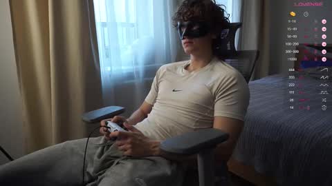 Mike XMaestro 3369 online show from 10-03-25, 01:52