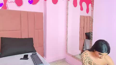 Snapshot of maeve_wilde chatting on 02-28-25, 09:33 maeve_wilde online show from 02-28-25, 09:33