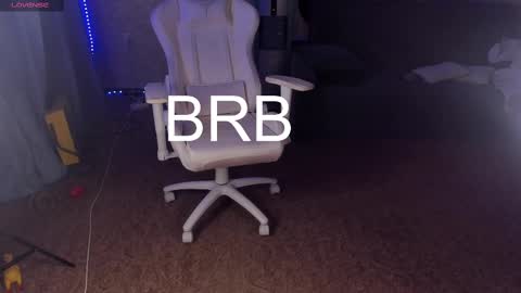 Maevee online show from 02-23-25, 09:44