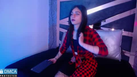 maevekuro online show from 02-28-25, 07:14