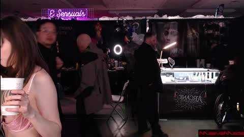 Snapshot of maevemads chatting on 02-02-25, 01:45 Meaves online show from 02-02-25, 01:45