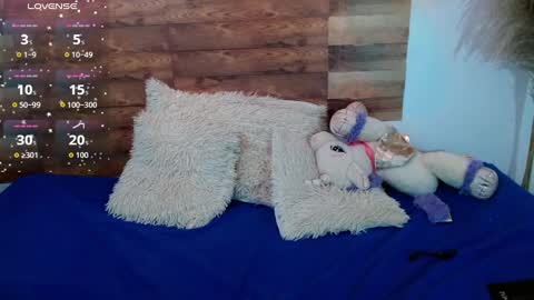 mafevelezzz online show from 11-23-25, 10:09