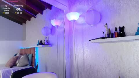 MafeMendez online show from 10-16-25, 11:55