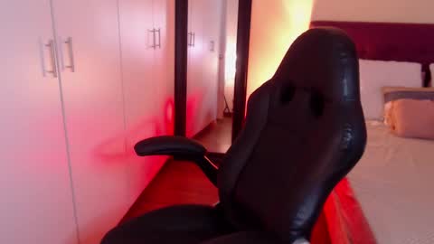 Mafer Flor online show from 03-11-25, 07:14