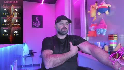 Snapshot of magabear chatting on 01-26-25, 10:24 Magabear online show from 01-26-25, 10:24