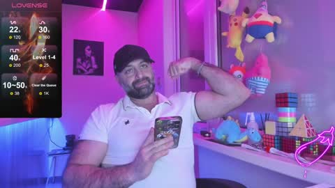 Snapshot of magabear chatting on 01-30-25, 02:49 Magabear online show from 01-30-25, 02:49