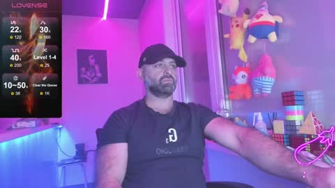 Snapshot of magabear chatting on 02-01-25, 10:55 Magabear online show from 02-01-25, 10:55