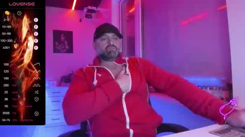 Snapshot of magabear chatting on 03-14-26, 07:41 Magabear online show from 03-14-26, 07:41