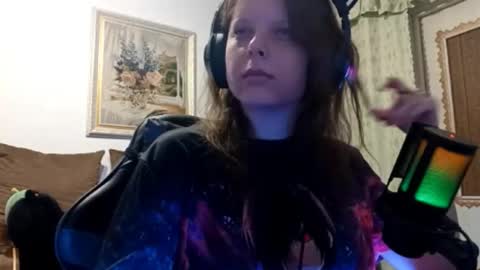 Nicole online show from 11-15-25, 05:42