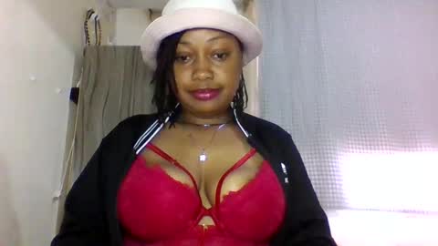 Snapshot of magdalinemus chatting on 03-28-26, 11:43 magdalinemus online show from 03-28-26, 11:43