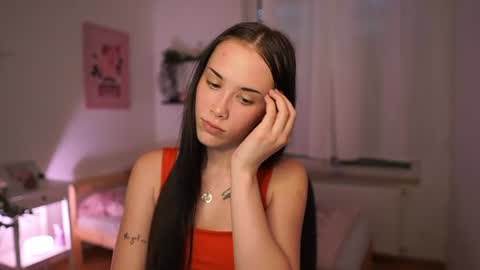 Snapshot of magen_rain chatting on 07-20-26, 01:02 Magen Rain online show from 07-20-26, 01:02