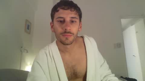 Snapshot of maggicboy29 chatting on 03-27-26, 02:39 maggicboy29 online show from 03-27-26, 02:39