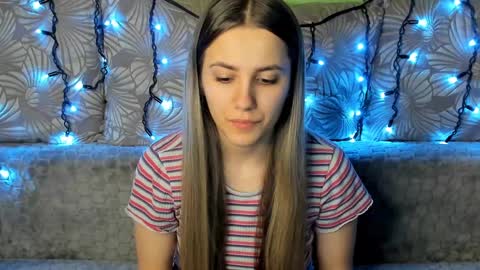 Maggie online show from 12-24-24, 12:44