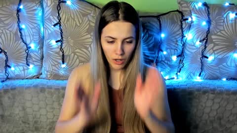 Maggie online show from 01-23-25, 01:30