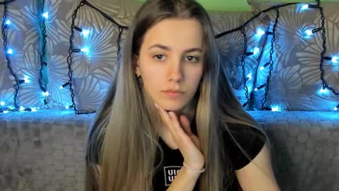 Maggie online show from 02-24-25, 08:27