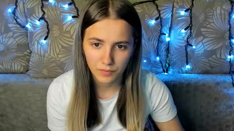 Maggie online show from 10-21-25, 12:00