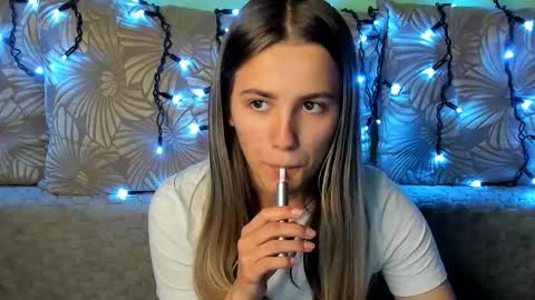 Maggie online show from 10-26-25, 12:49