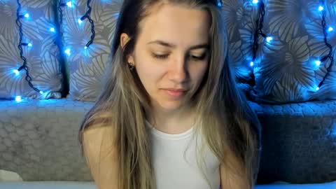 Maggie online show from 04-06-26, 03:48