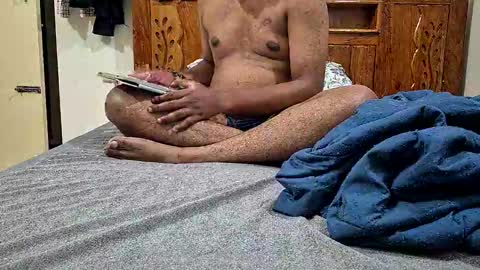 maggiegigolo online show from 05-11-26, 04:40