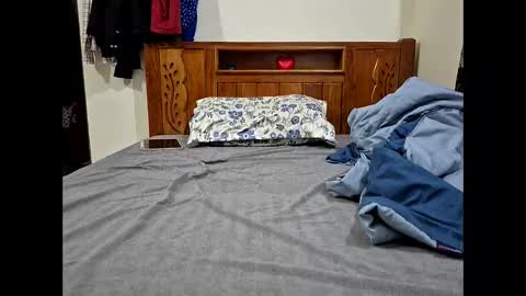 maggiegigolo online show from 05-20-26, 10:43