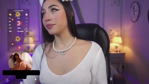 Snapshot of maggietime chatting on 02-03-25, 08:57 online show from 02-03-25, 08:57