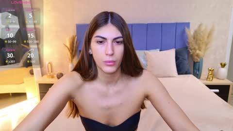 MaggieTurner online show from 11-11-25, 01:16