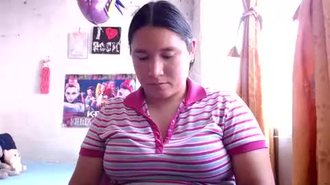 Maggie Taylor online show from 07-28-26, 04:50