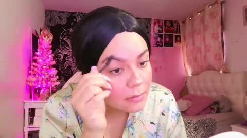 Claire online show from 12-31-24, 10:12