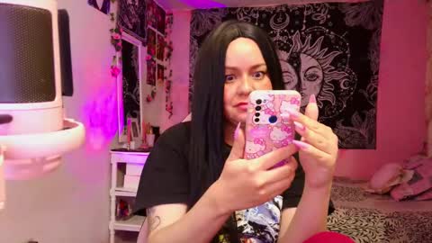 Claire online show from 01-20-25, 02:22