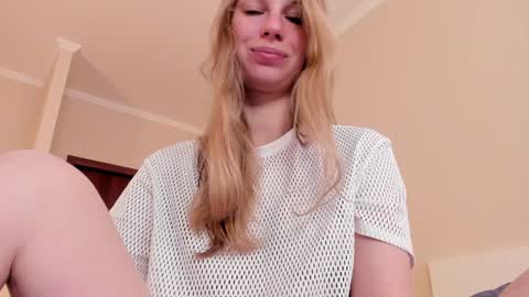 Alice  online show from 11-29-25, 09:12