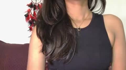 Snapshot of magic_door_open chatting on 12-16-25, 12:43 magic door open online show from 12-16-25, 12:43