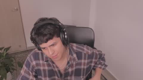 Tony Hoffa online show from 01-10-26, 06:42