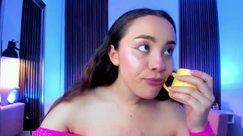 Vera  online show from 02-18-26, 03:30