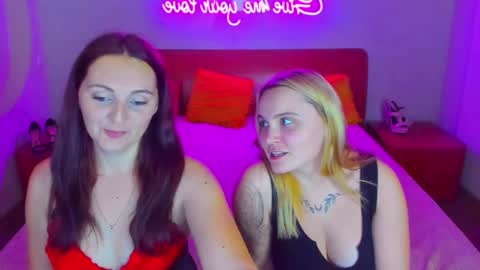 Lili and Bella online show from 12-15-24, 05:20