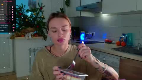 Snapshot of magiclovexo chatting on 01-07-26, 09:23 MagicLove online show from 01-07-26, 09:23