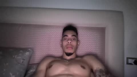 Magicsempai online show from 02-05-25, 03:31