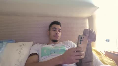 Magicsempai online show from 03-12-25, 03:40