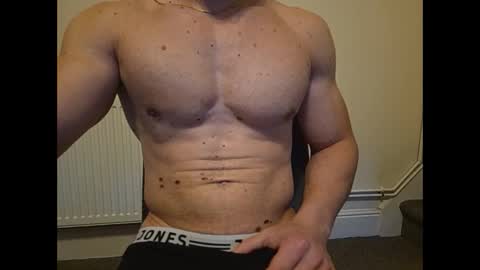 Snapshot of magicshaft33 chatting on 11-24-25, 08:03 magicshaft33 online show from 11-24-25, 08:03